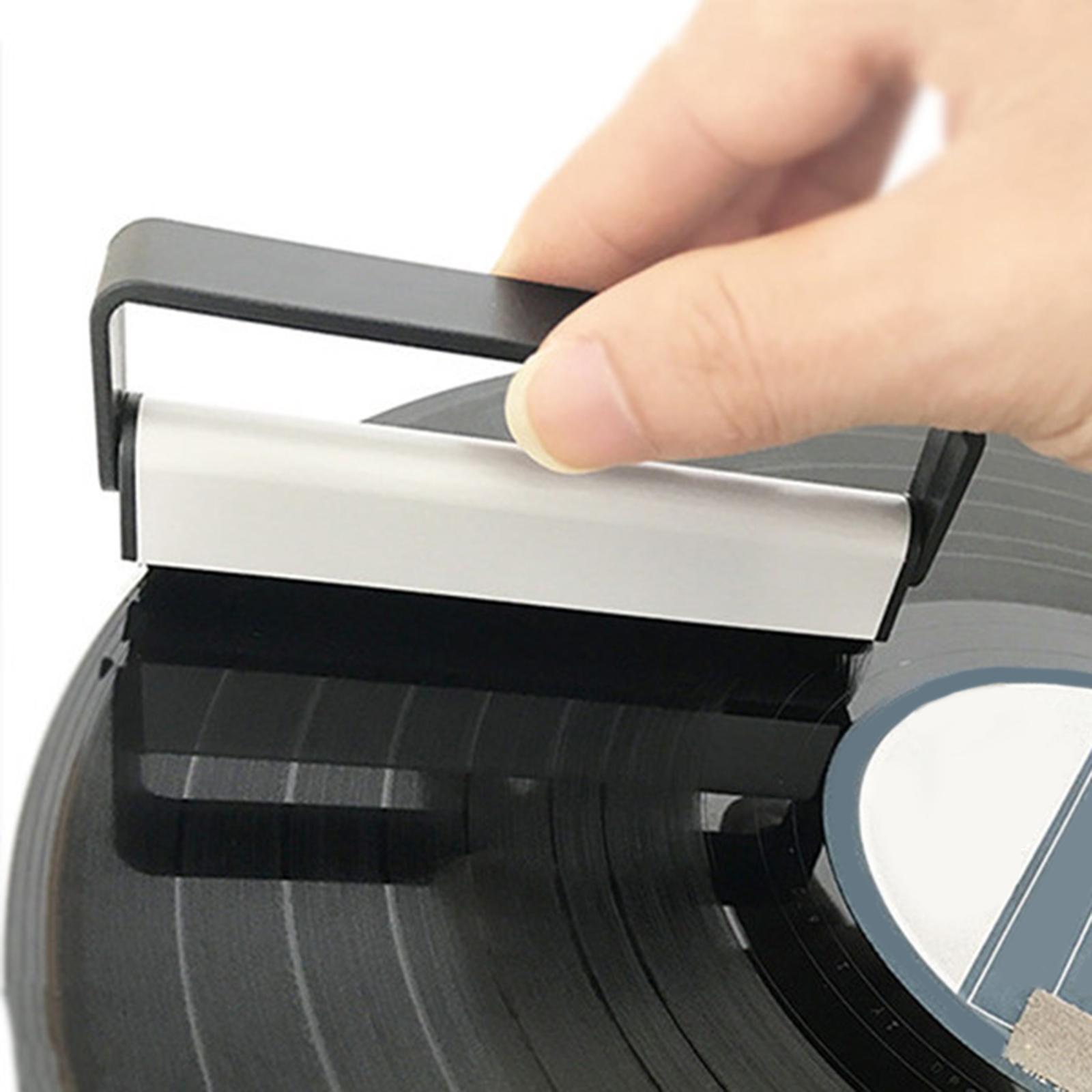 Vinyl Record Cleaner - فرشاة تنظيف وفرك لتنظيف أسطوانات الفينيل