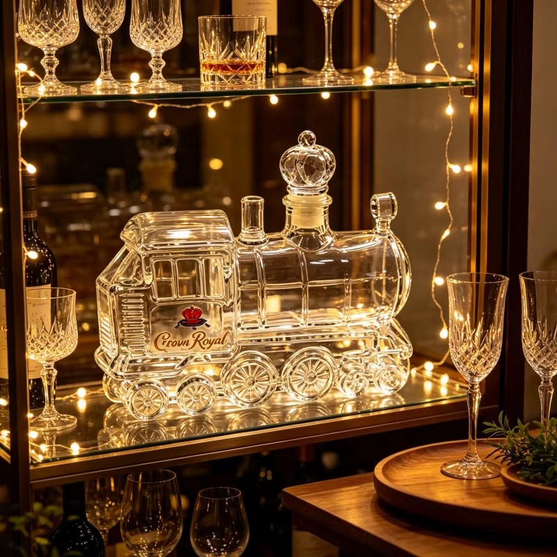 قارورة زجاجية بتصميم قطار بخار - مراجعة Vintage Collectible Liquor Bottles وسعره