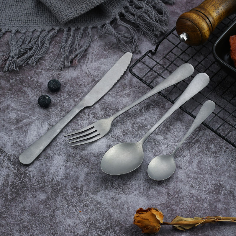 304 الفولاذ المقاوم للصدأ الرج - مراجعة Vintage Collectible Spoons وسعره